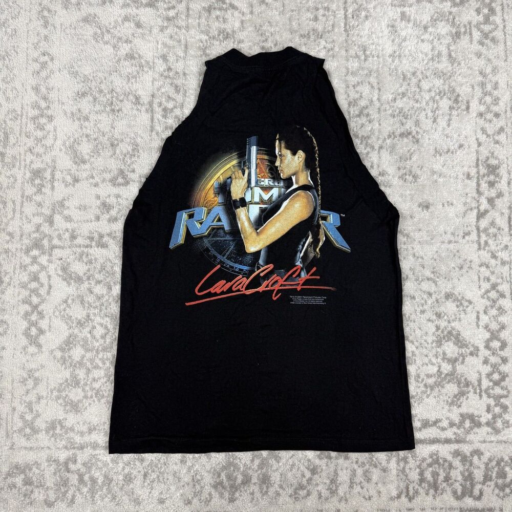 Vintage 2001 LARA CROFT Tomb Raider Movie T-Shirt Angelina Jolie Size Medium